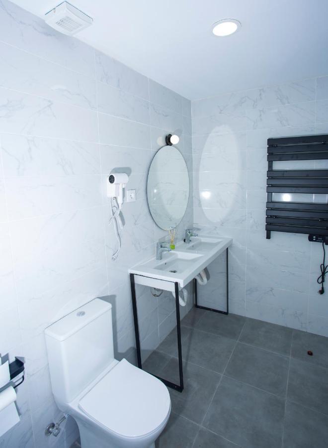 Sg Rooms Consuegra Εξωτερικό φωτογραφία